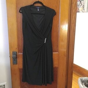 Sleeveless dress
